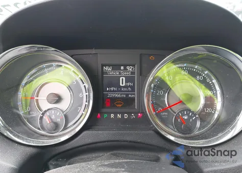 2014 Chrysler Town & Country Touring z USA, uszkodzony, nr VIN 2C4RC1BG5ER434331